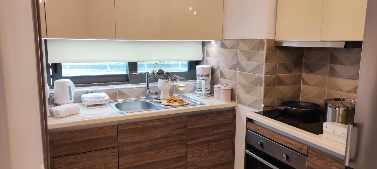 Ezith Luxury Apartments Ираклио Екстериор снимка