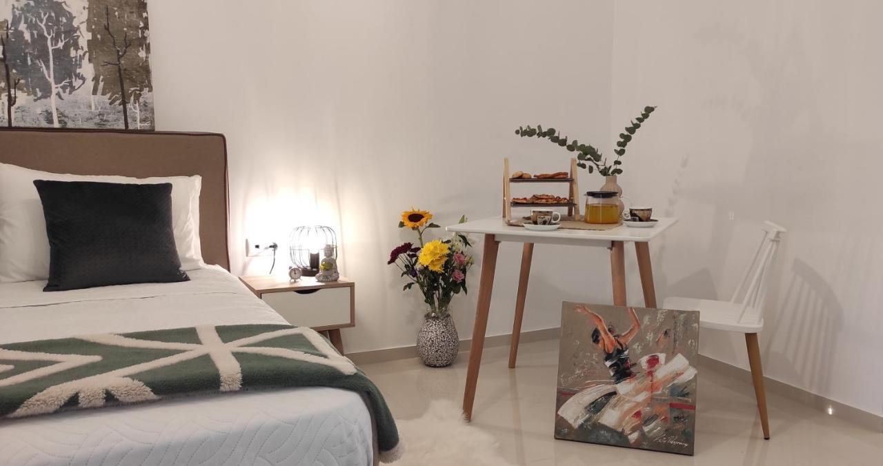 Ezith Luxury Apartments Ираклио Екстериор снимка