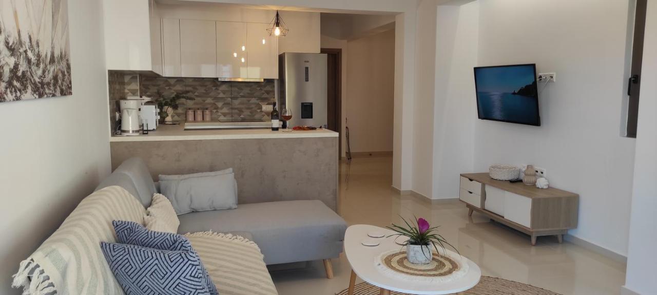 Ezith Luxury Apartments Ираклио Екстериор снимка